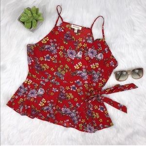 Tie waist scalloped edge tank NWT